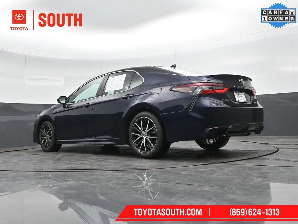 Used 2021 Toyota Camry SE w/ Convenience Package image 41