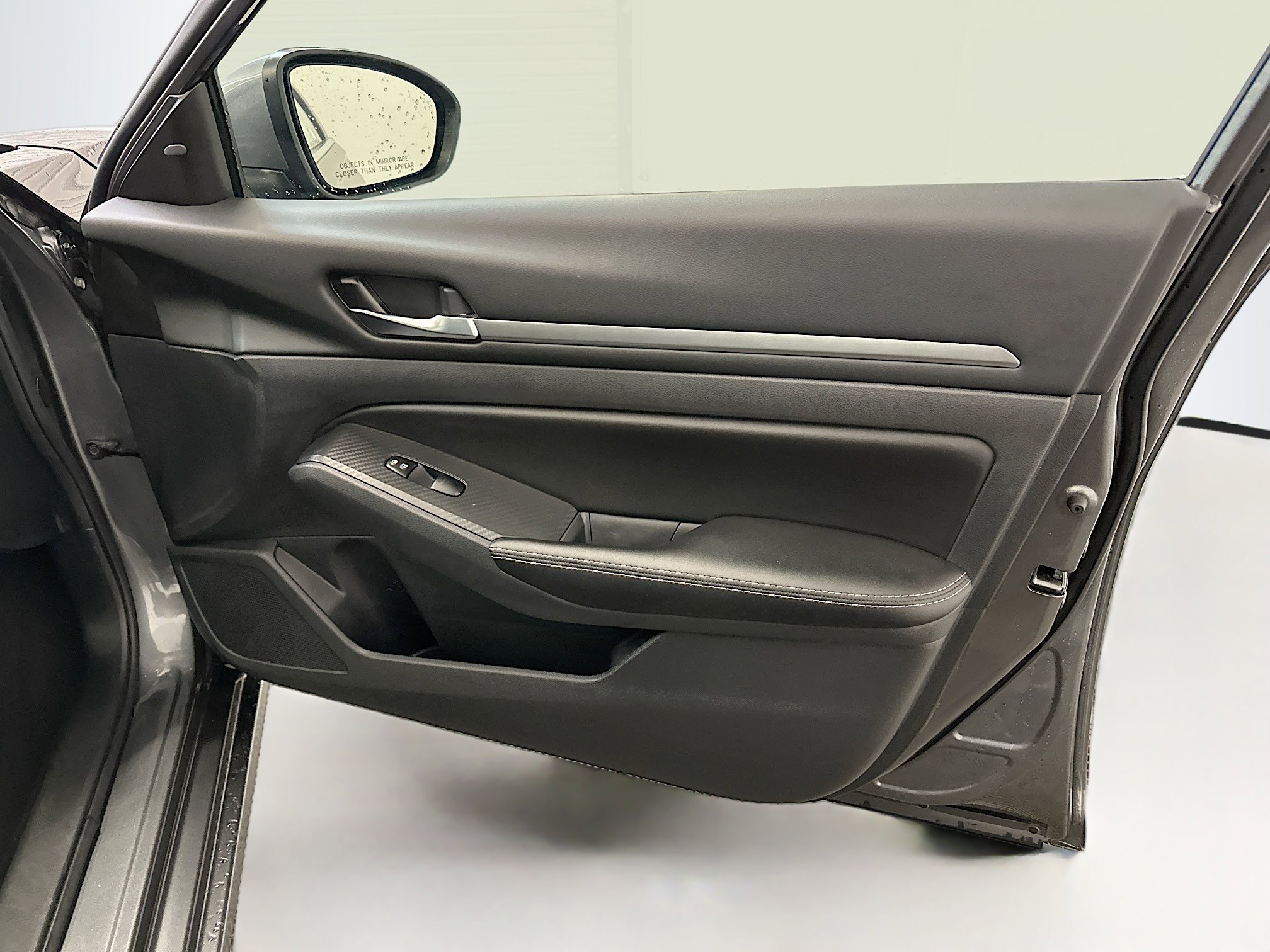 Used 2022 Nissan Altima 2.5 SV AWD/4WD image 32