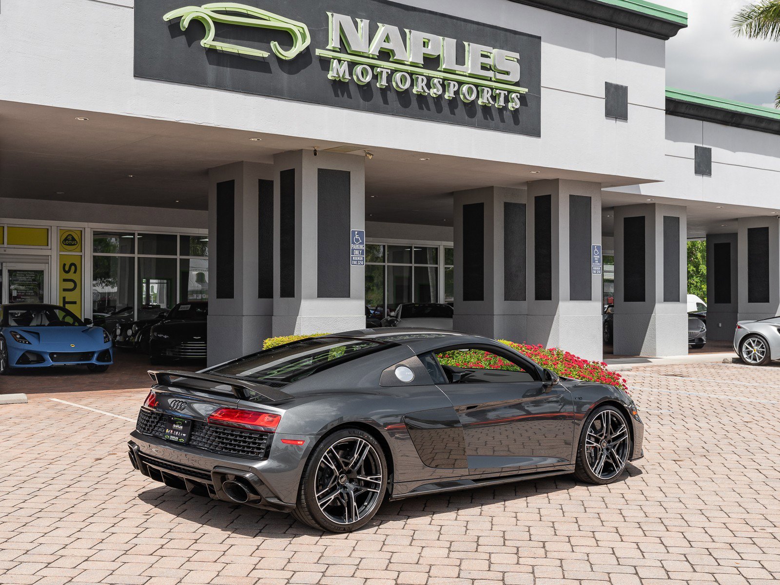 Used 2023 Audi R8 V10 performance image 20