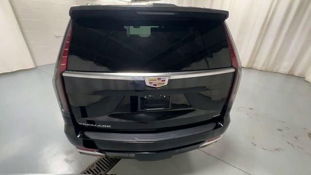 Used 2023 Cadillac Escalade ESV Premium Luxury Platinum image 7