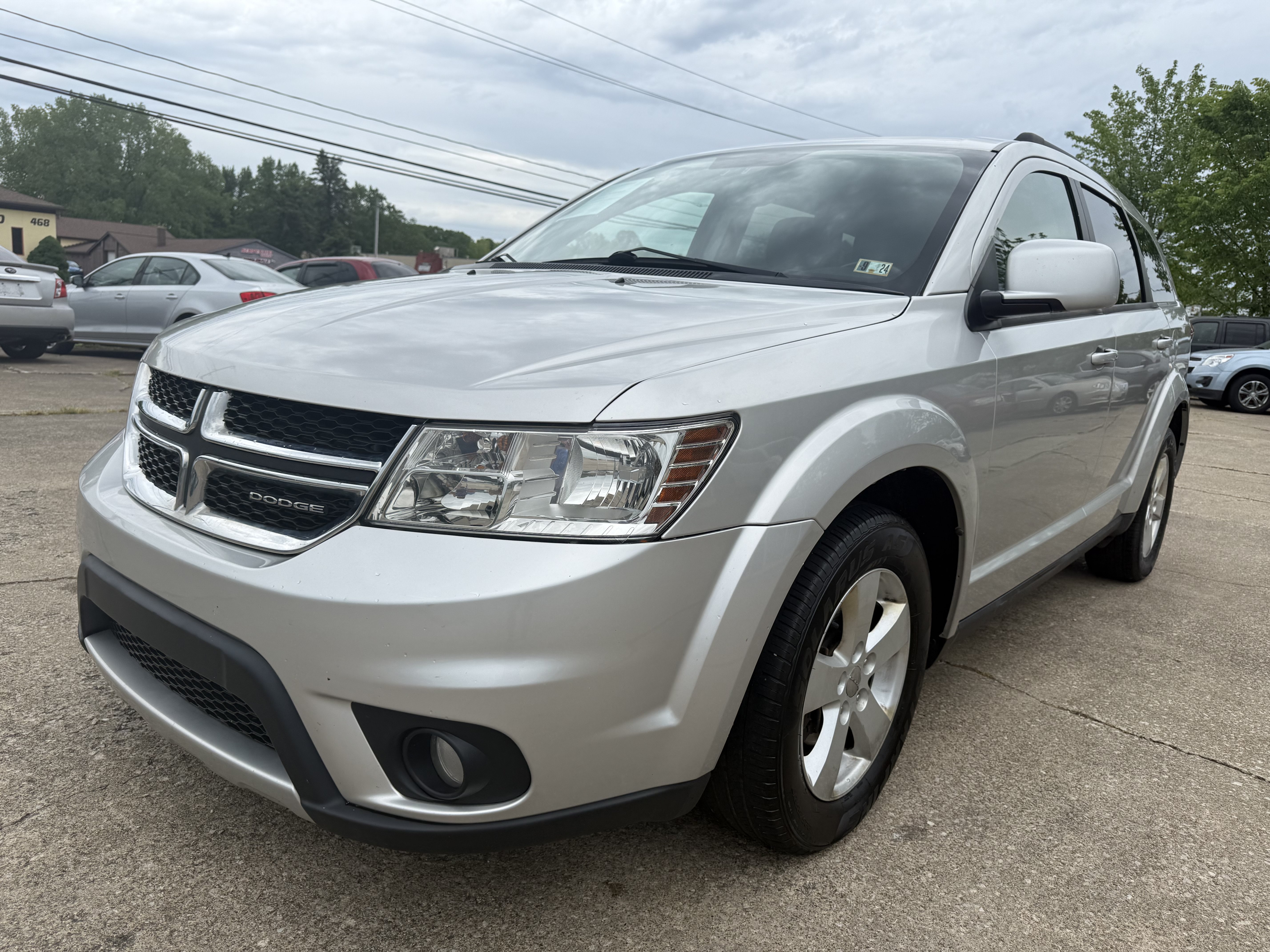 Used 2012 Dodge Journey SXT w/ Popular Equipment Group AWD/4WD image 1