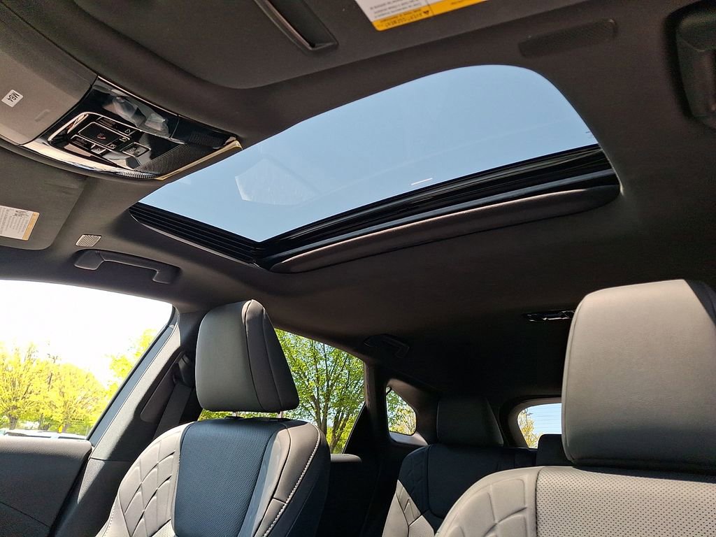 Used 2023 Lexus RX 350 Premium w/ Accessory Package (Z1) FWD image 16