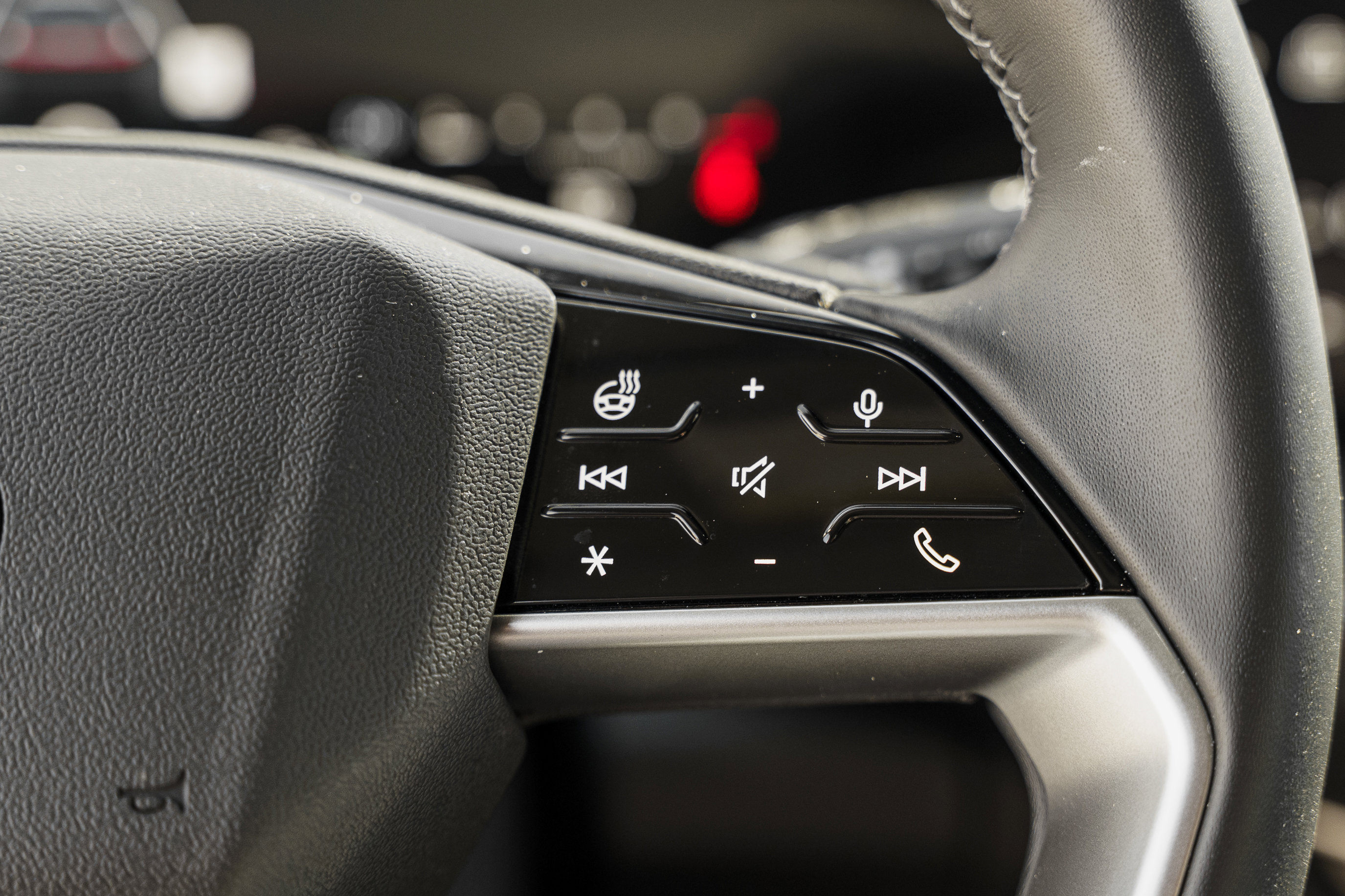 Certified 2025 Audi Q5 Premium w/ Convenience Package image 19