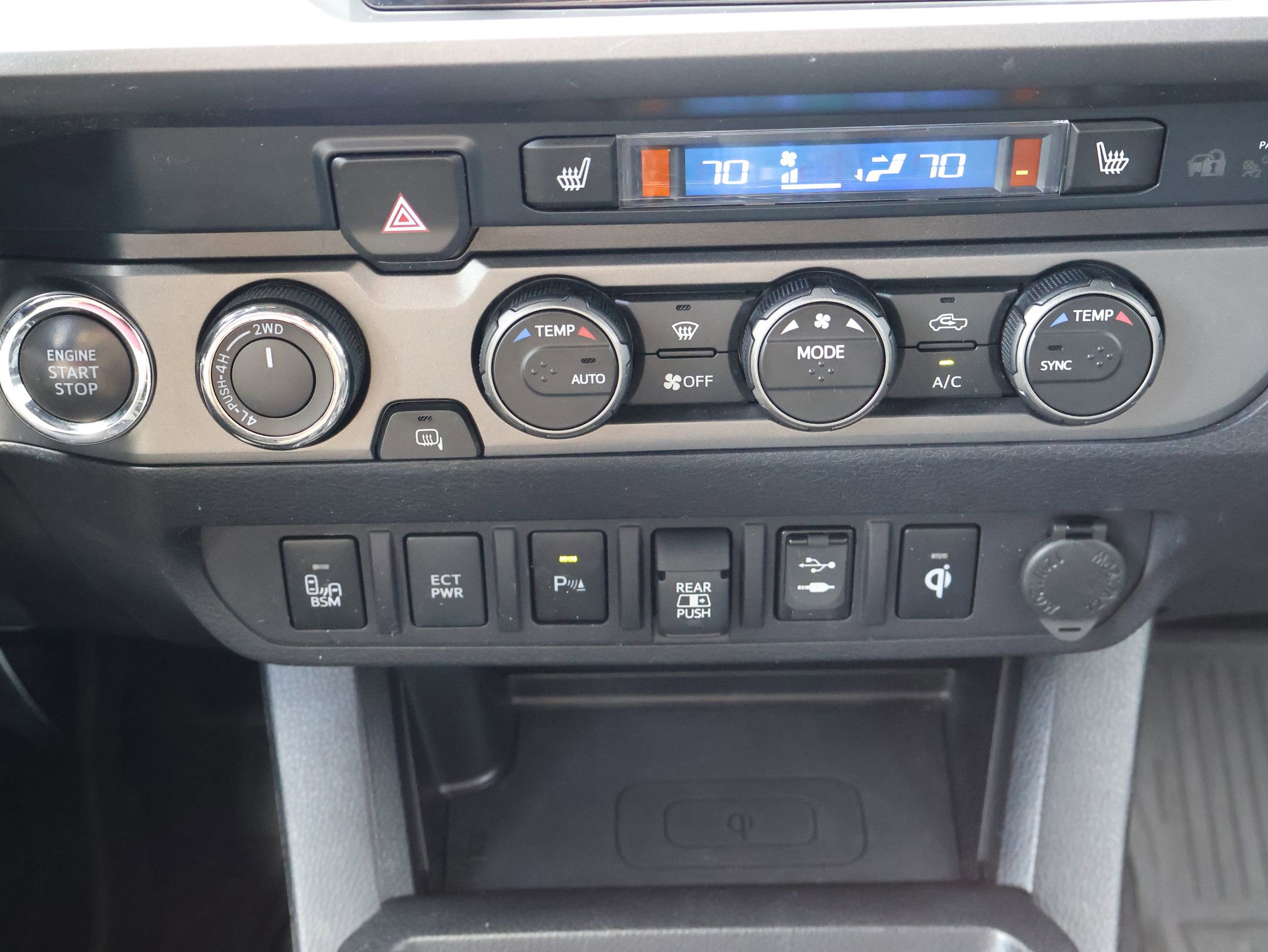Used 2019 Toyota Tacoma TRD Off-Road AWD/4WD image 20