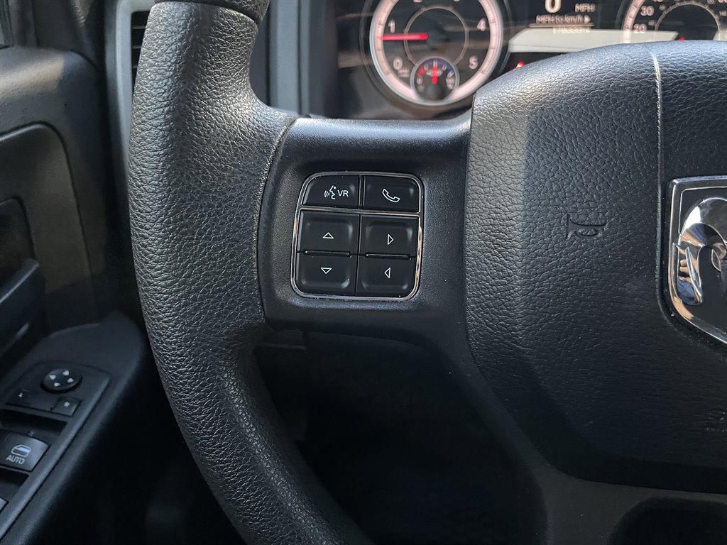 Used 2018 RAM 3500 Tradesman w/ Chrome Appearance Group AWD/4WD image 27