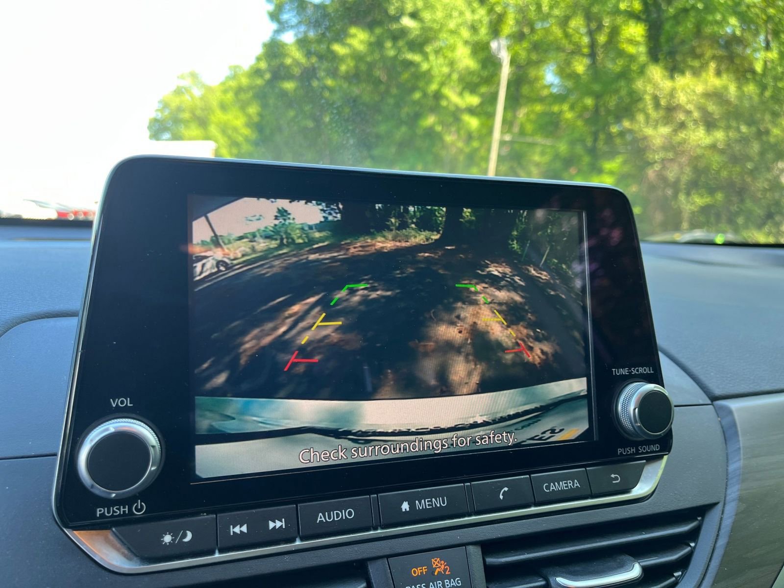 Used 2025 Nissan Altima 2.5 SV image 23