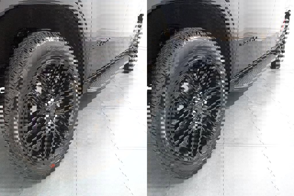 New 2025 Jeep Wagoneer Series II w/ Premium Group I AWD/4WD image 32