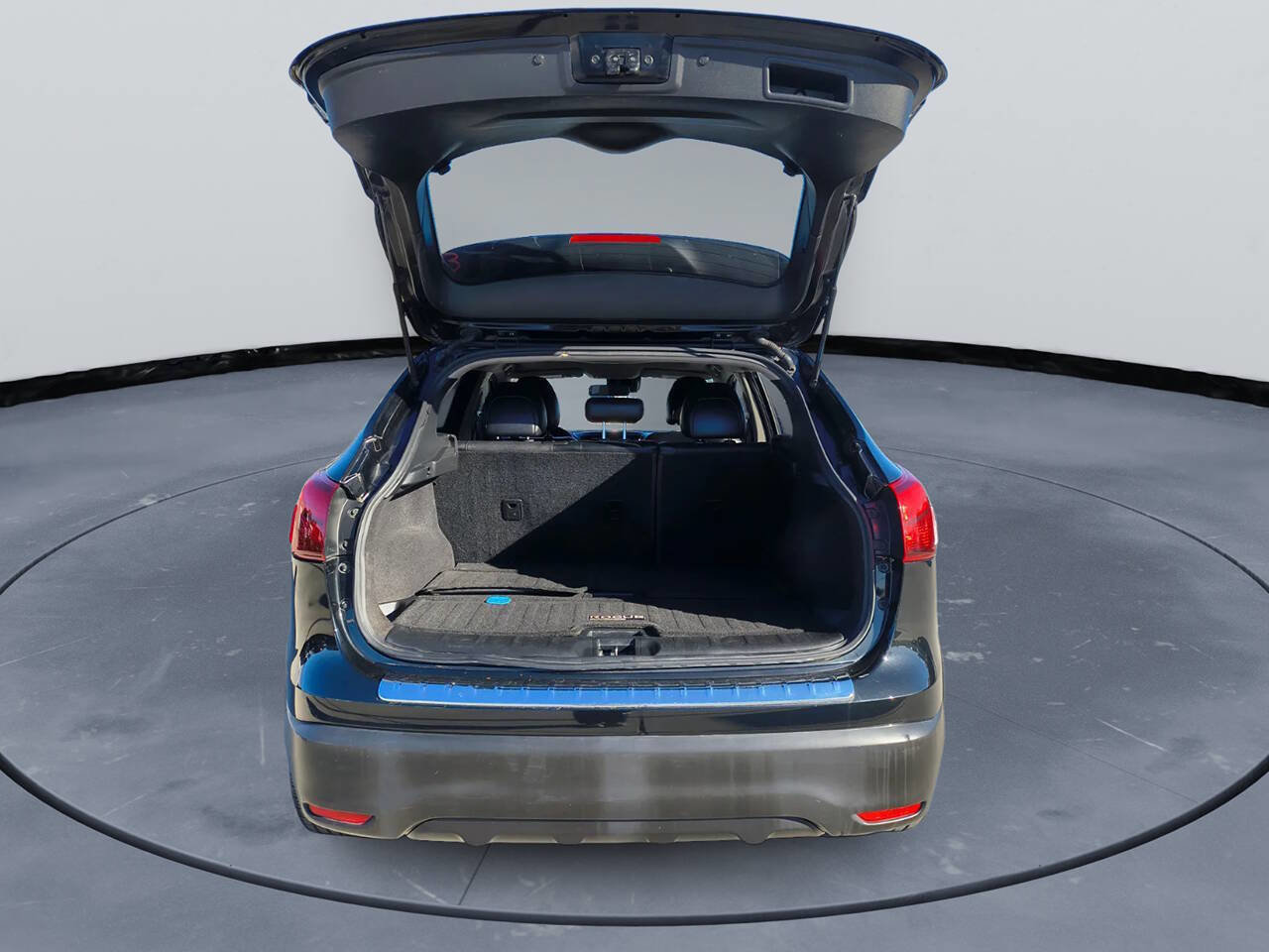 Used 2017 Nissan Rogue Sport SL w/ SL Premium Package image 8