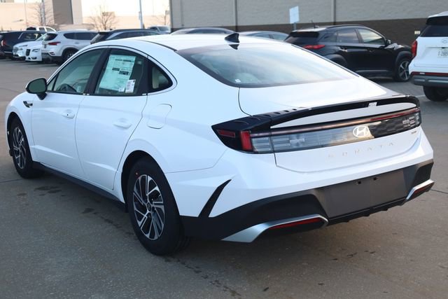 New 2026 Hyundai Sonata Blue FWD image 6