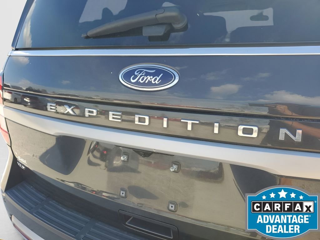 Used 2022 Ford Expedition XLT image 42