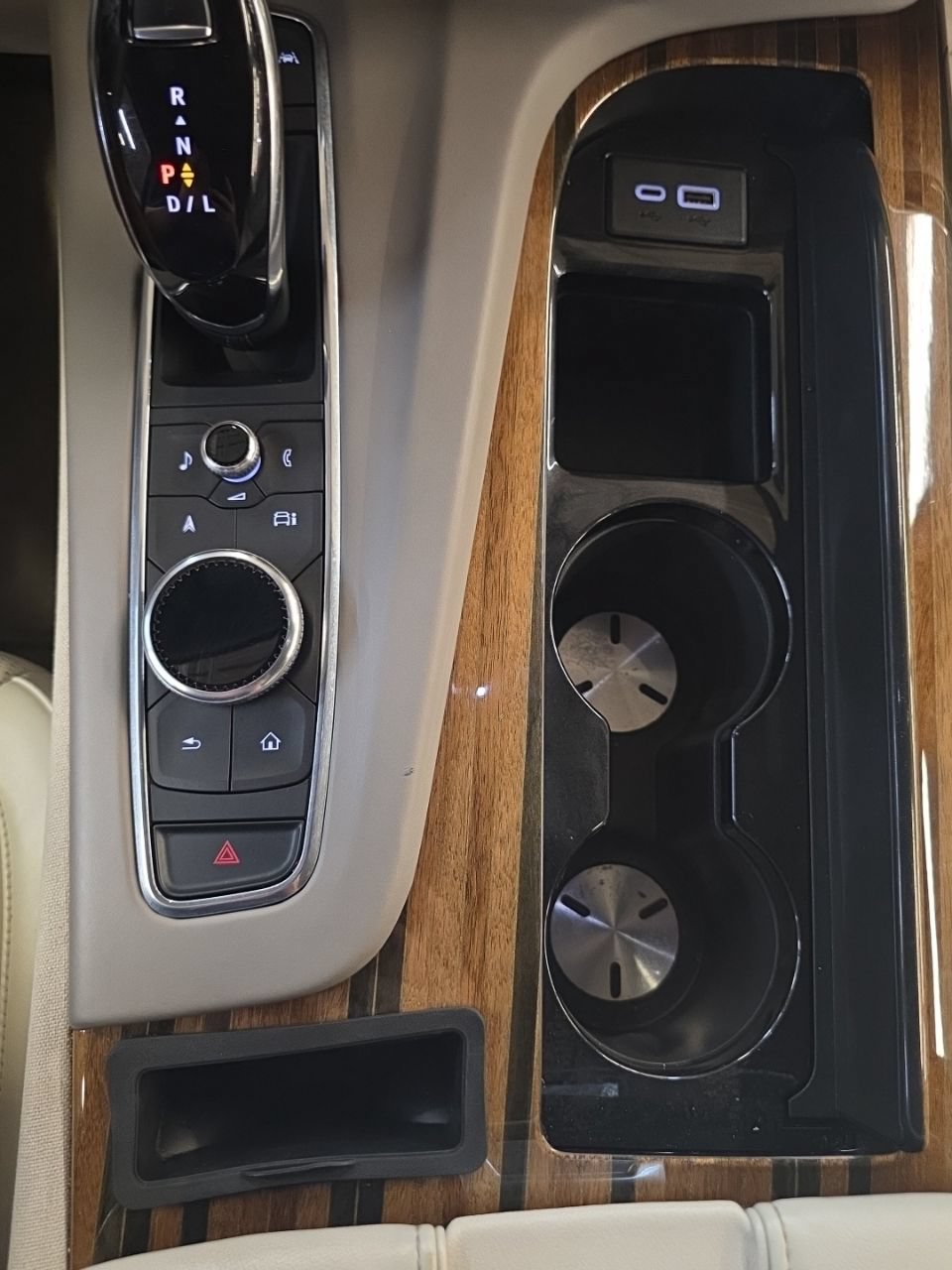Used 2023 Cadillac Escalade Sport Platinum AWD/4WD image 25
