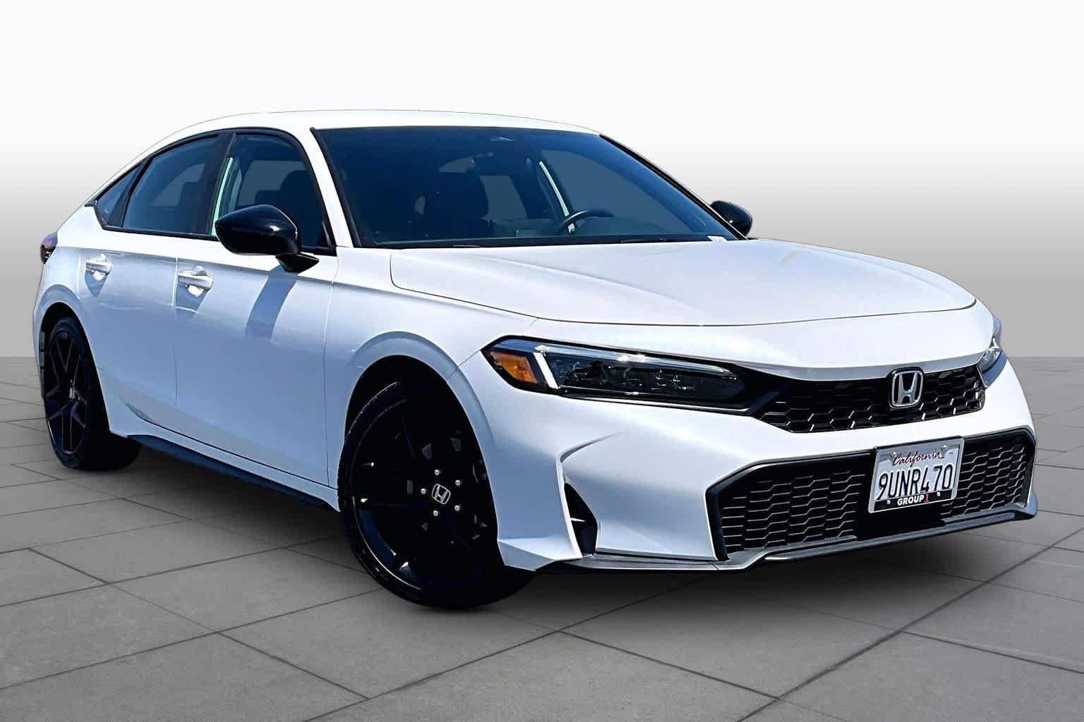 Used 2025 Honda Civic Sport image 2