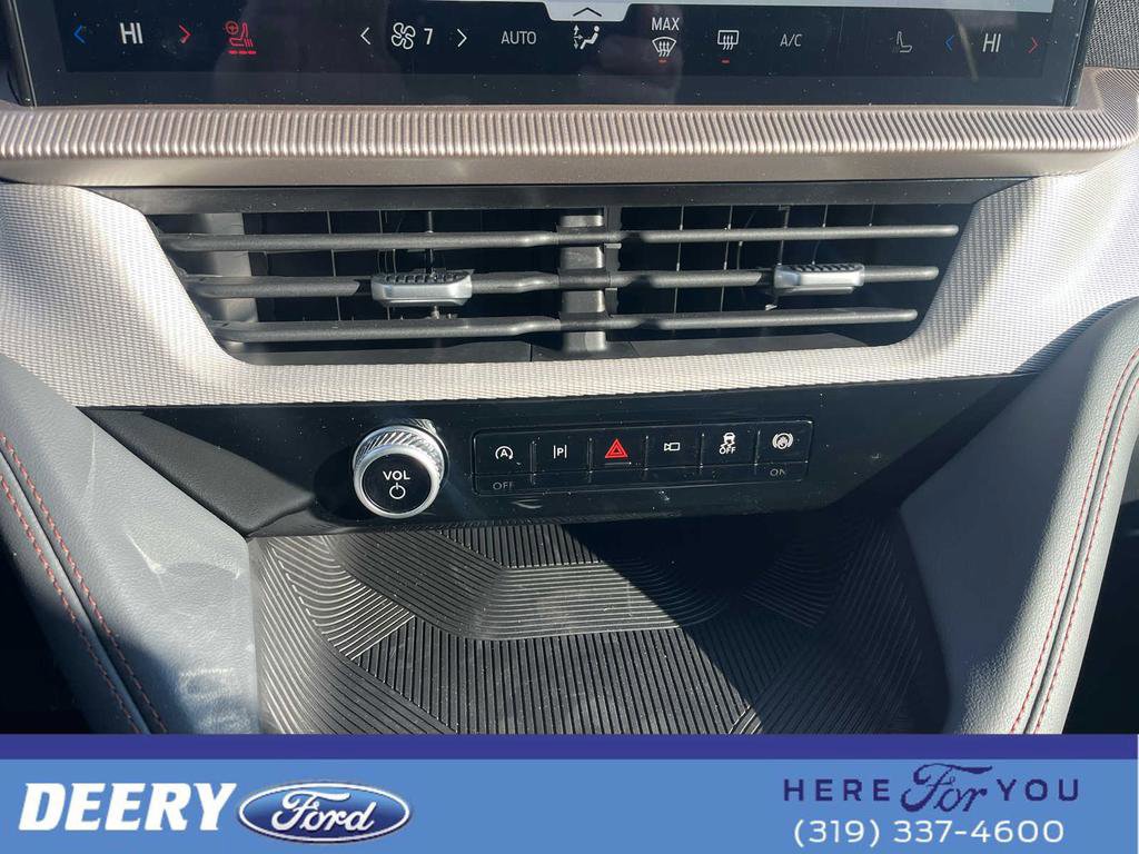 New 2026 Ford Explorer Active w/ Active Comfort Package image 40