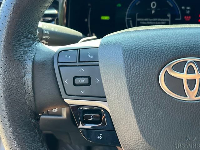 Used 2025 Toyota Camry SE w/ Convenience Package AWD/4WD image 19