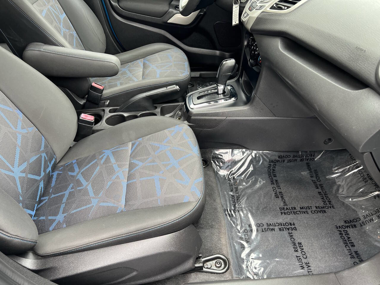 Used 2013 Ford Fiesta SE FWD image 10