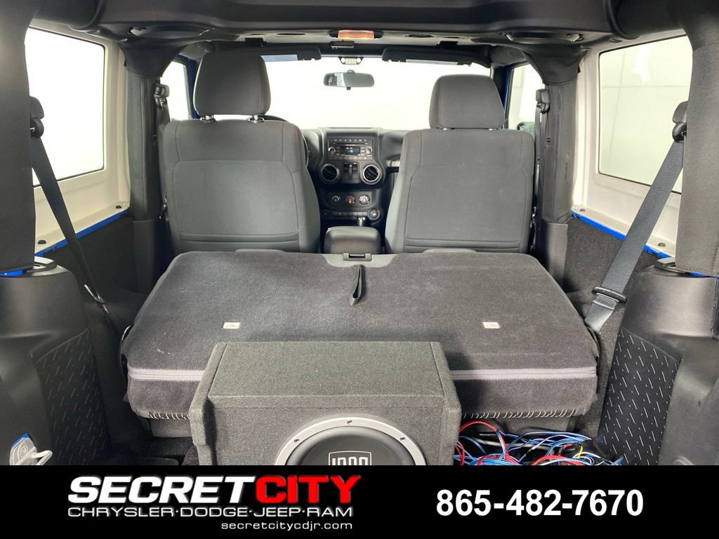 Used 2012 Jeep Wrangler Sport AWD/4WD image 28