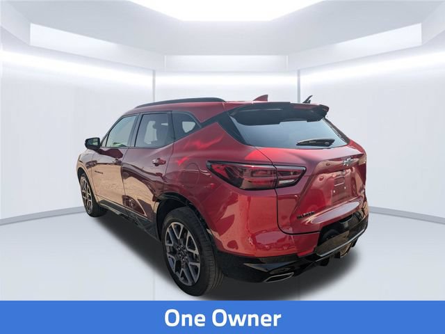 Used 2025 Chevrolet Blazer RS FWD image 2