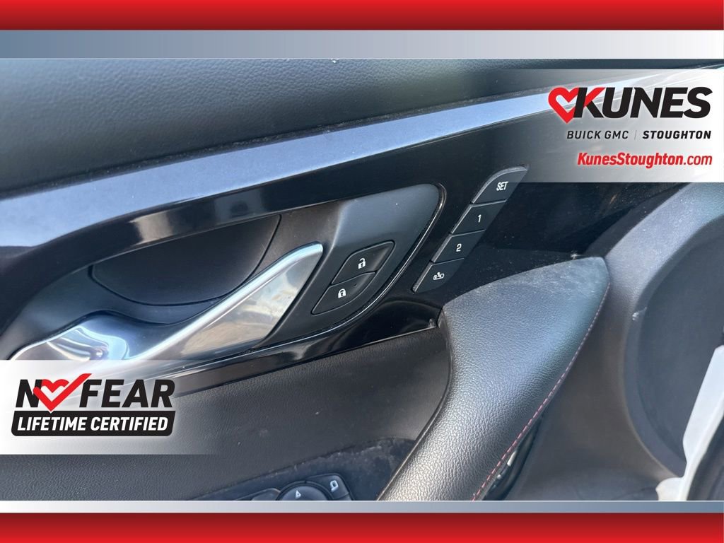Used 2019 Chevrolet Blazer RS image 20