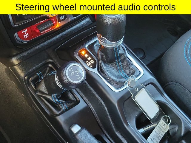 Used 2023 Jeep Wrangler Unlimited Rubicon 4xe AWD/4WD image 19
