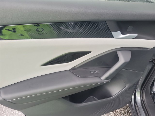 New 2026 Volkswagen Tiguan SE image 14