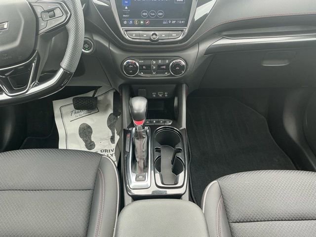 Used 2023 Chevrolet TrailBlazer RS w/ Sun and Liftgate Package image 27