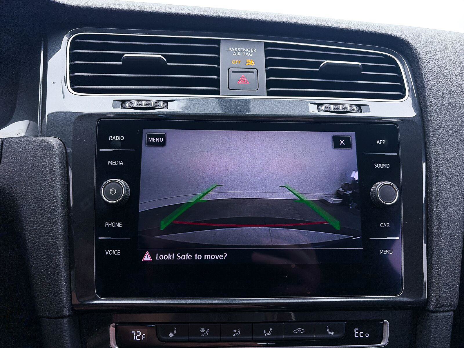 Used 2019 Volkswagen e-Golf SE w/ Driver Assistance Package FWD image 4
