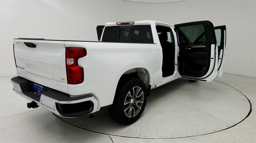 Certified 2025 Chevrolet Silverado 1500 LT w/ Safety Package image 12