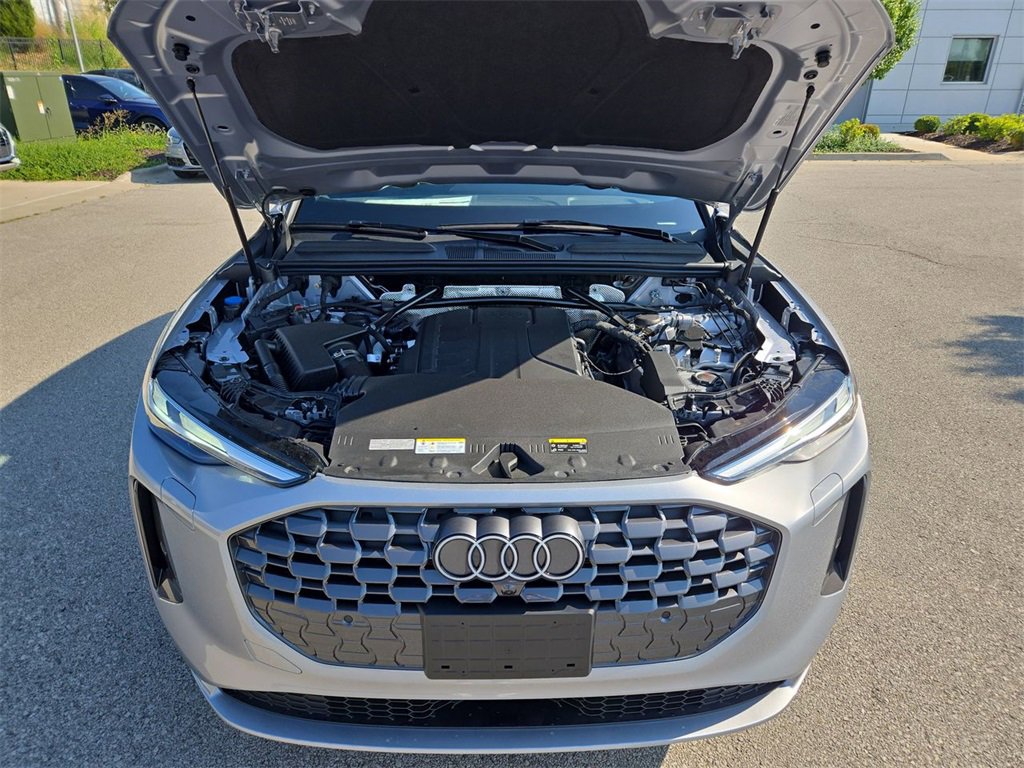 New 2025 Audi Q5 Premium image 27