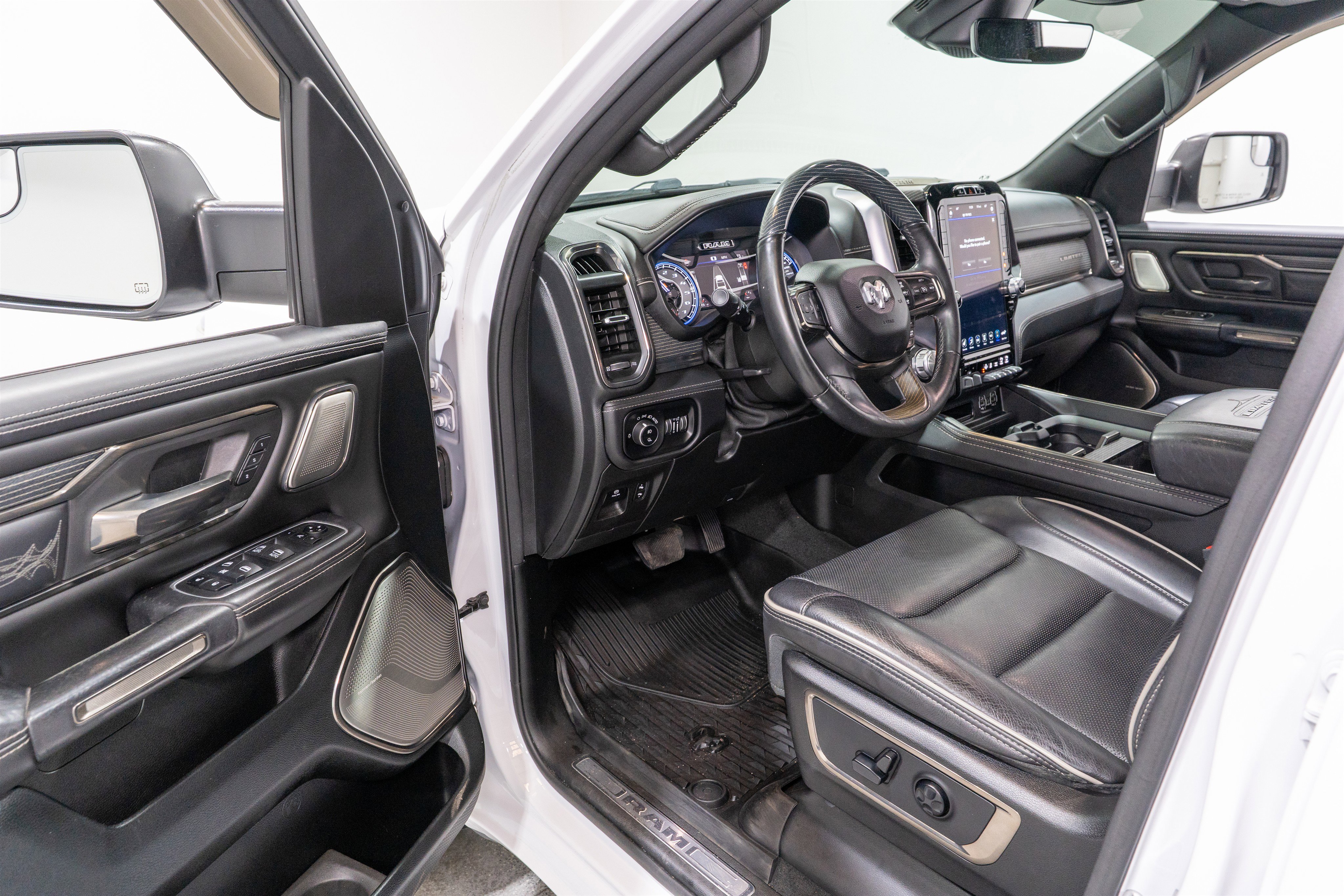 Used 2020 RAM 1500 Limited image 14