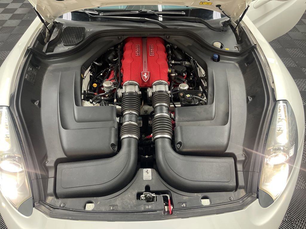 Used 2012 Ferrari California RWD image 36