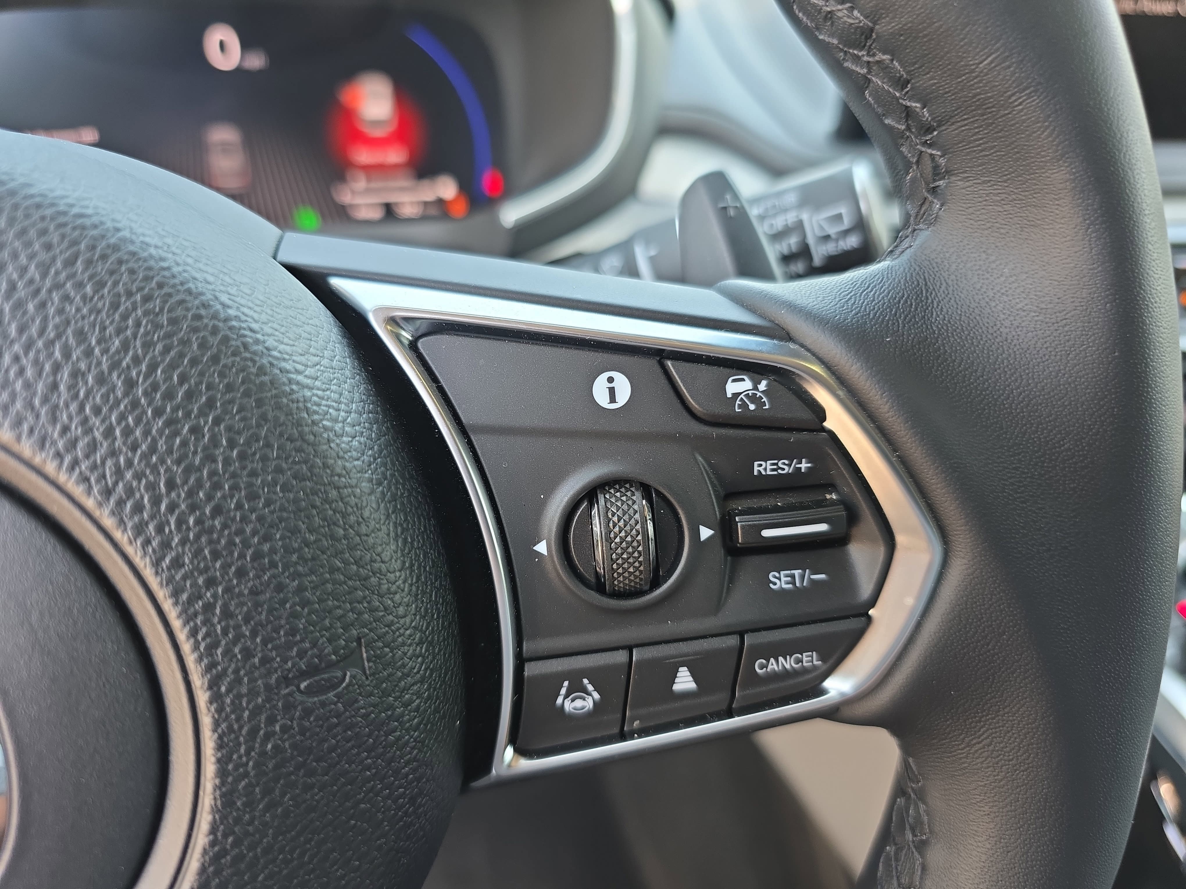 Certified 2026 Acura MDX FWD w/ Technology Package image 18