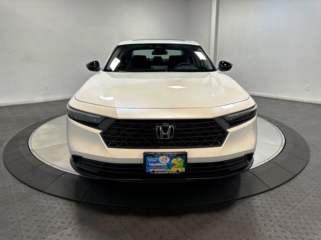 New 2025 Honda Accord SE image 3