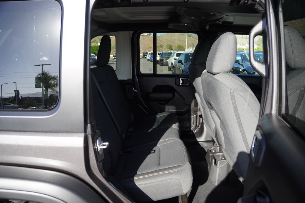 Used 2026 Jeep Wrangler Unlimited Sport AWD/4WD image 37