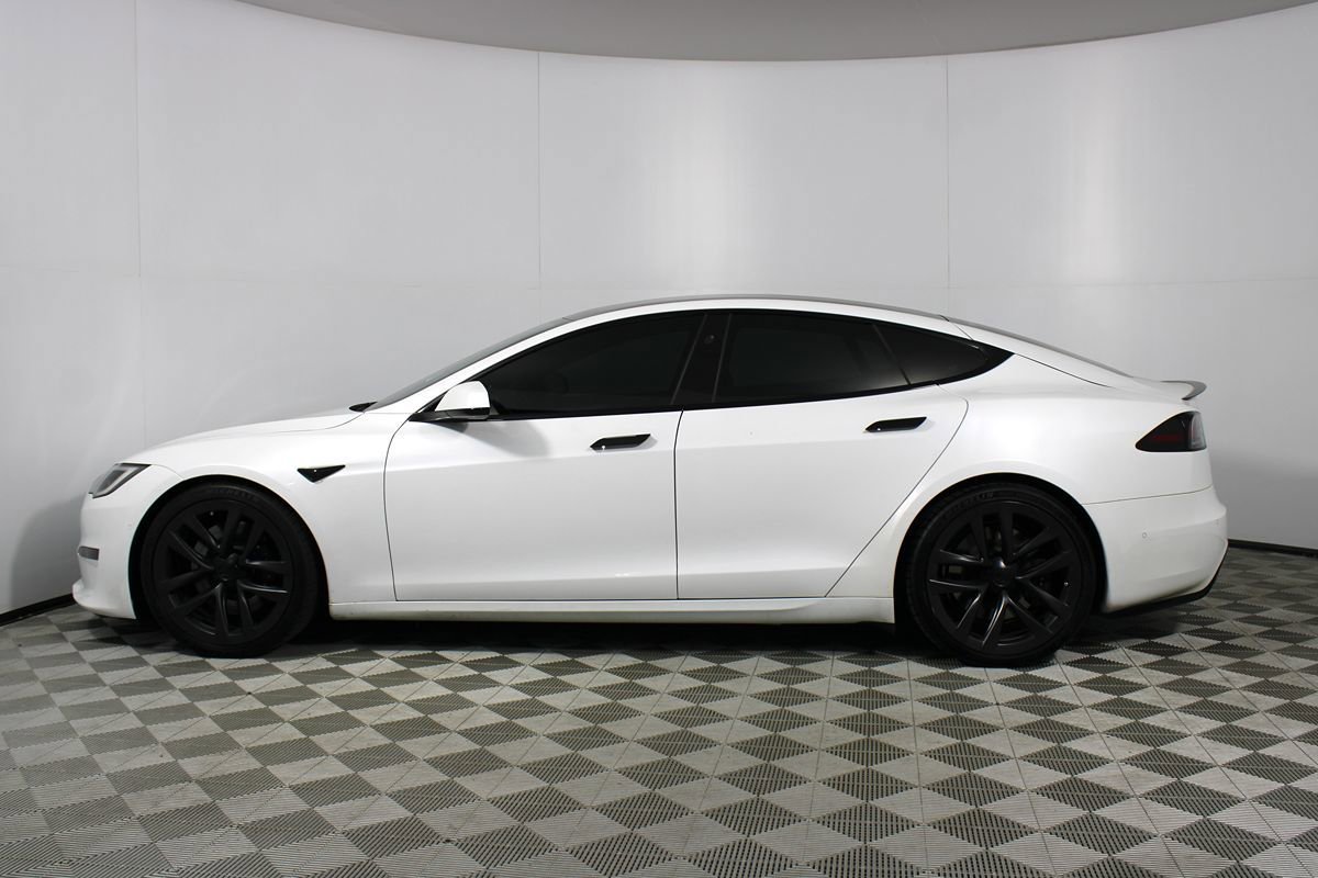 Used 2022 Tesla Model S Plaid AWD/4WD image 33