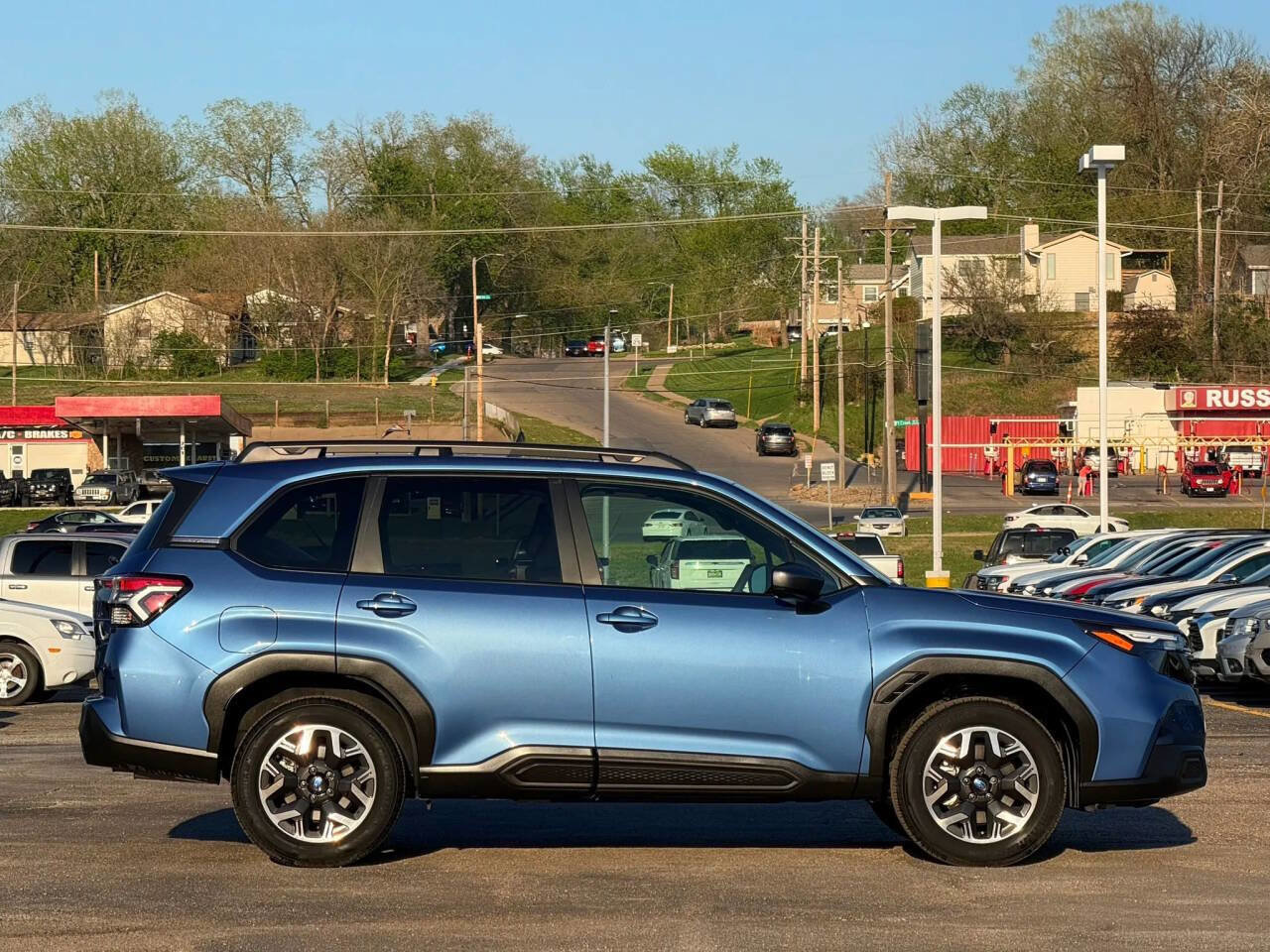 Used 2025 Subaru Forester Premium w/ Convenience Package #1 image 6