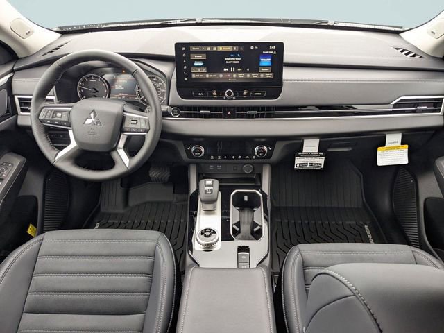 New 2026 Mitsubishi Outlander SE FWD image 14