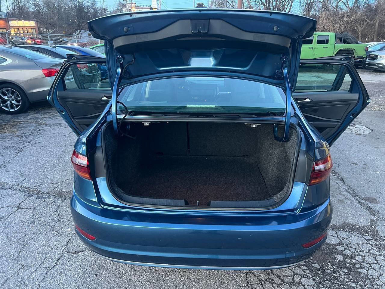 Used 2019 Volkswagen Jetta S w/ Driver Assistance Package image 14