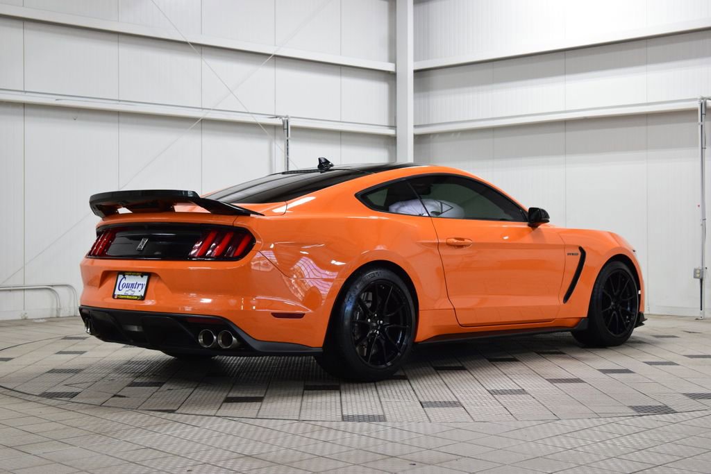Used 2020 Ford Mustang Shelby GT350 w/ Technology Package RWD image 8