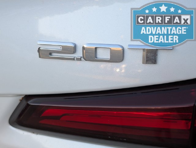 Used 2019 Cadillac XT4 Premium Luxury FWD image 18