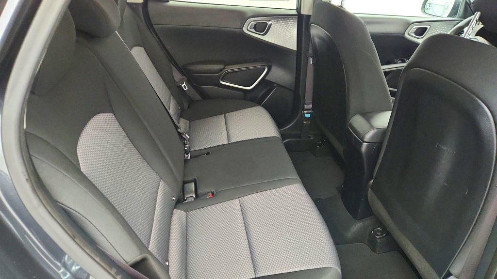 Used 2024 Kia Soul LX w/ Option Group 015 image 21