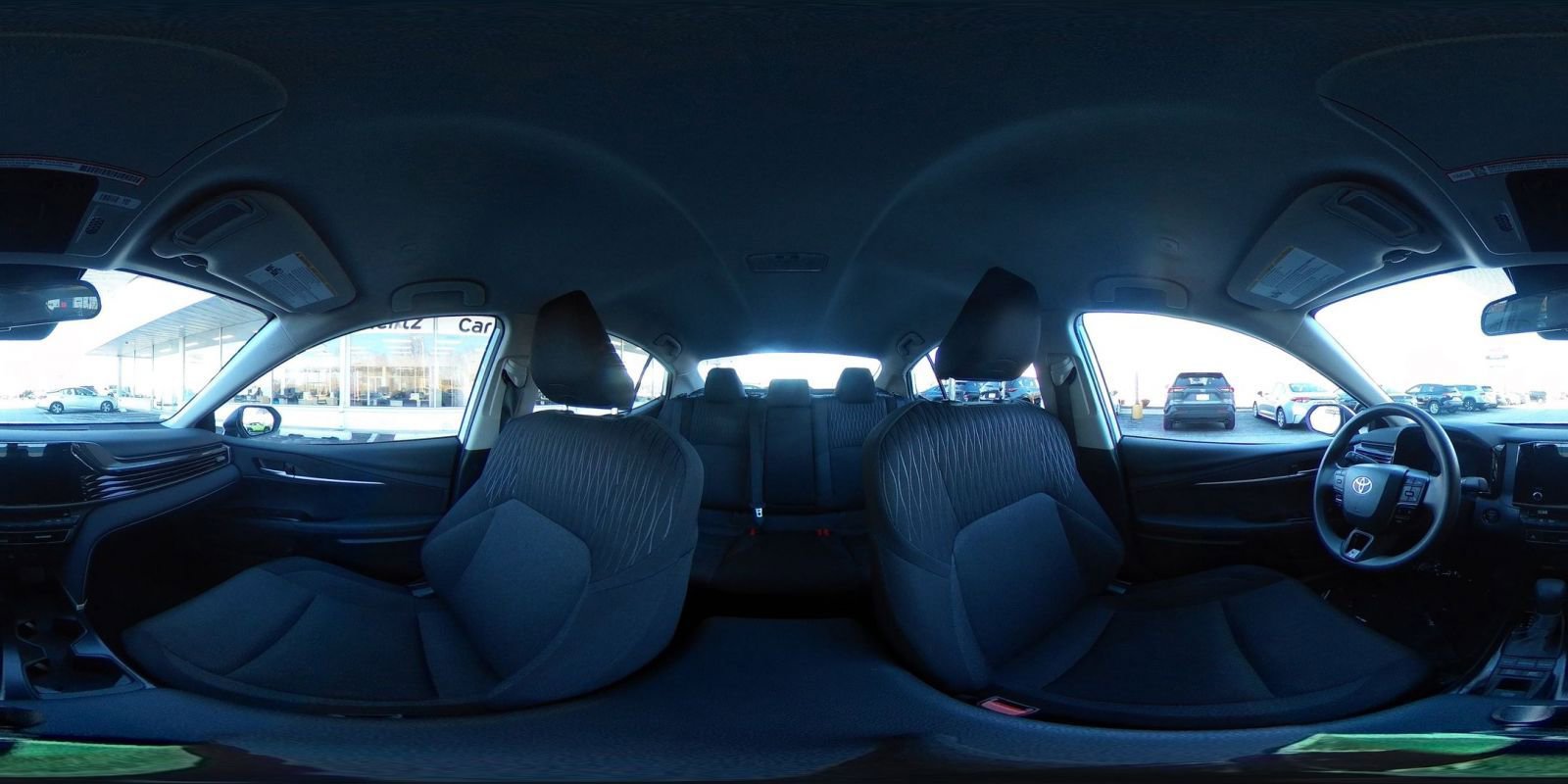 Used 2025 Toyota Camry LE image 41