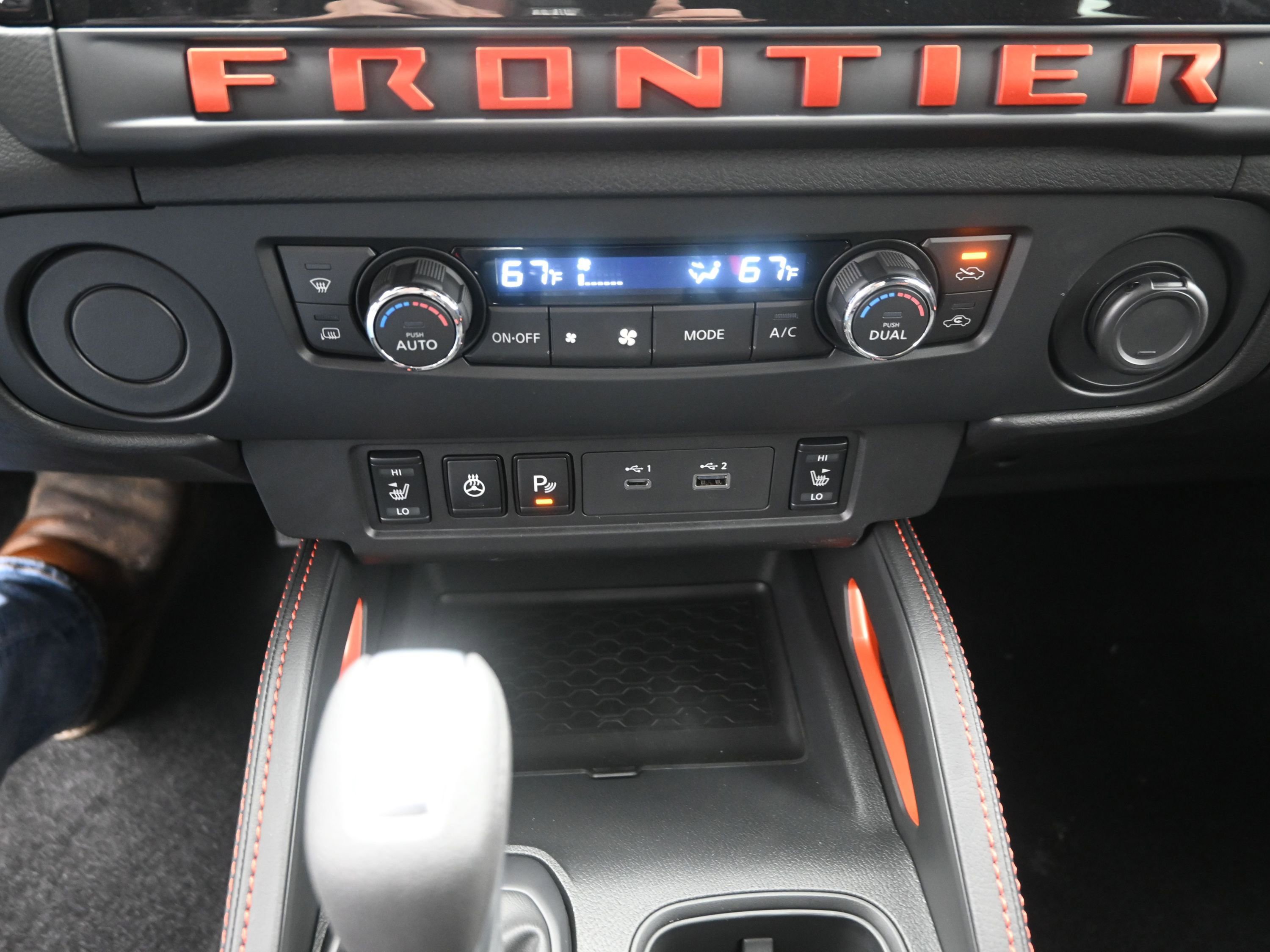 New 2026 Nissan Frontier Pro-X w/ Pro-X Convenience Package image 17