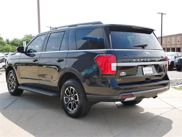 Used 2024 Ford Expedition XLT image 5
