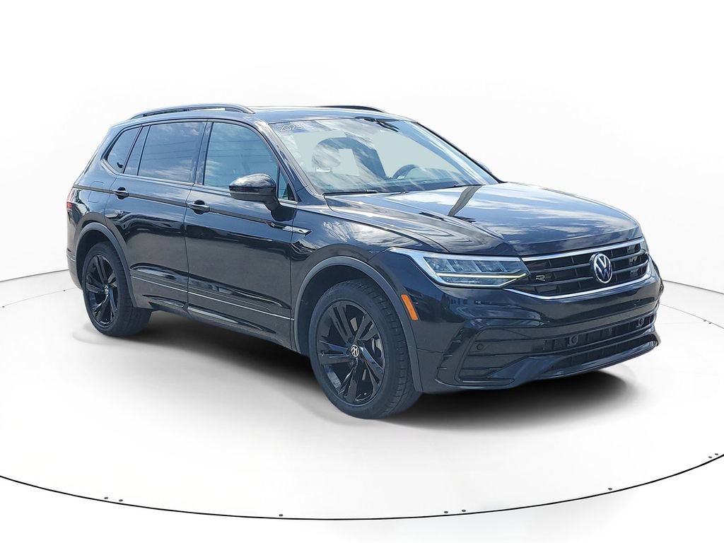Certified 2023 Volkswagen Tiguan SE R-Line