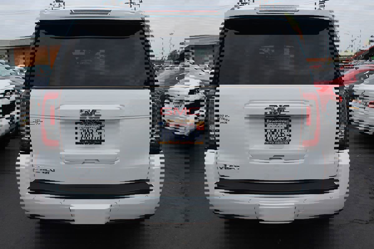 Used 2015 GMC Yukon SLT w/ Open Road Package image 6