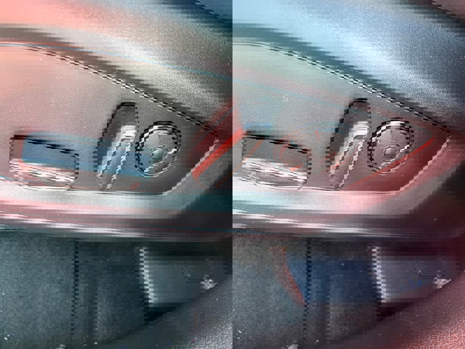 New 2026 Ford Explorer ST w/ Sun And Sound Package image 26