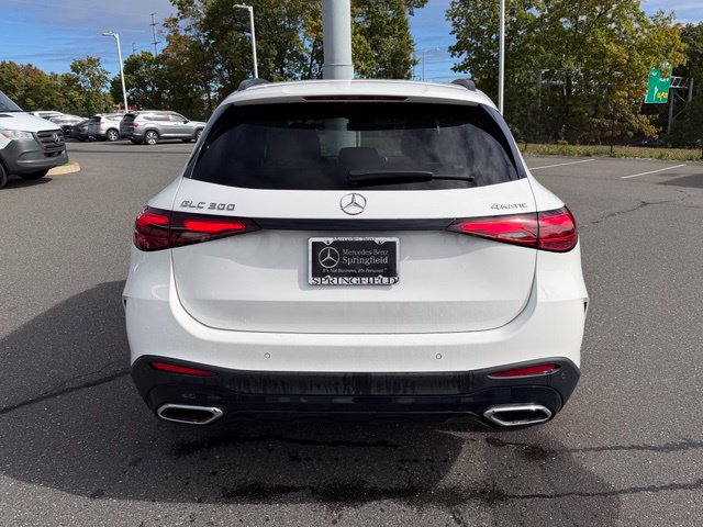 Used 2023 Mercedes-Benz GLC 300 4MATIC image 6