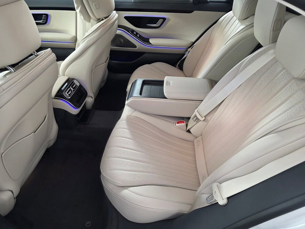 New 2026 Mercedes-Benz S 500 4MATIC image 11