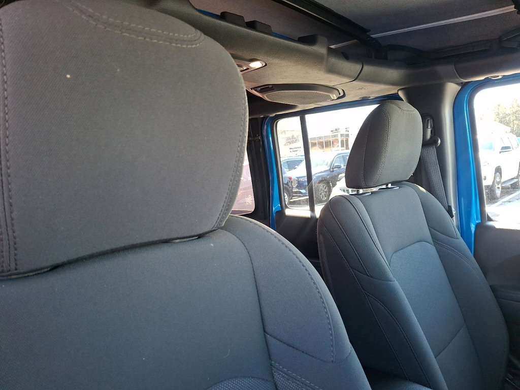 Used 2022 Jeep Wrangler Unlimited Sport image 13