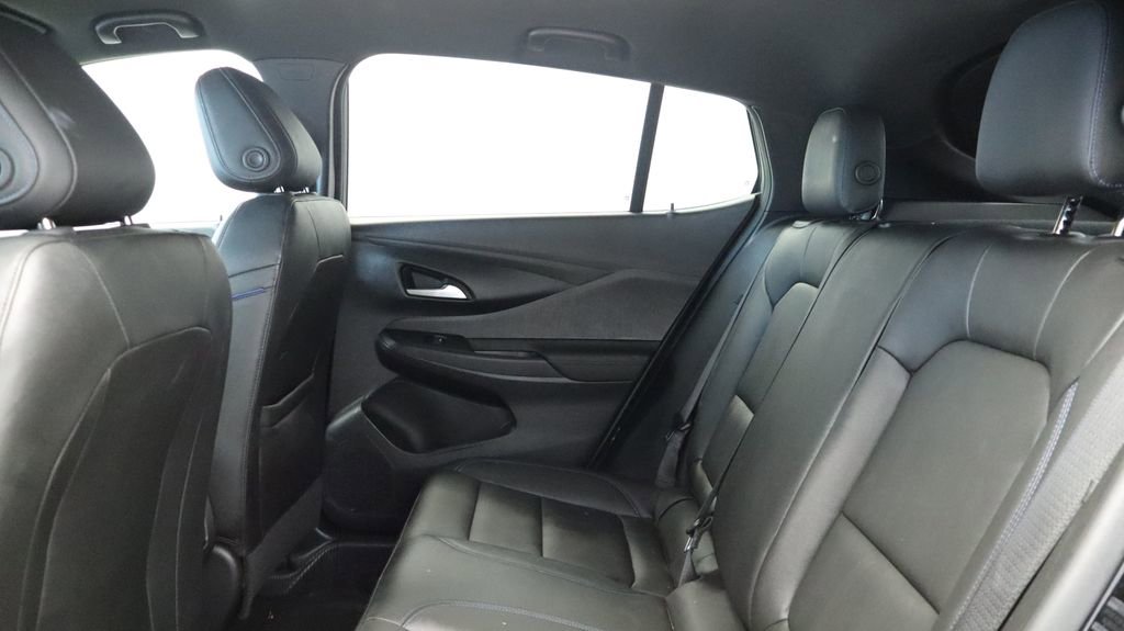 Used 2024 Buick Envista Sport Touring w/ Convenience I Package FWD image 24